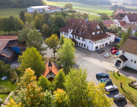 Hotel und Umgebung