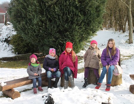 Kinder im Schnee